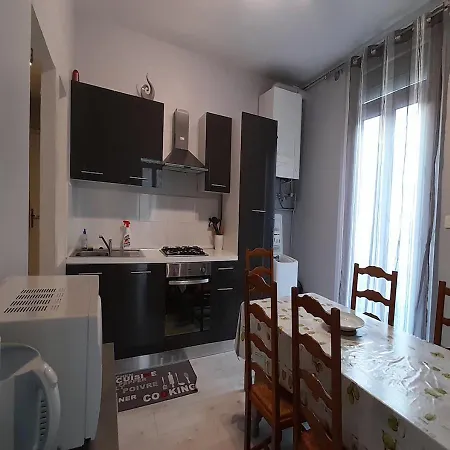 Meublé 2 chambres Wifi balcon 52m2 Centre La Bourboule Extérieur photo