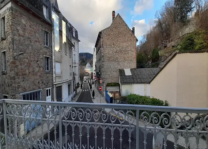 Meuble 2 Chambres Wifi Balcon 52M2 Centre La Bourboule