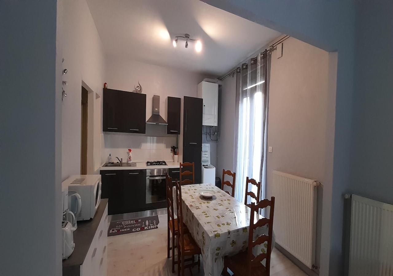 Meuble 2 Wifi Balcon 52m2 Centre La Bourboule